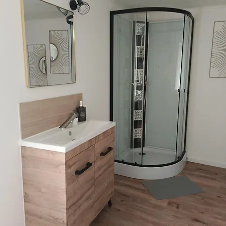 Le Petit Cocon Apartment *